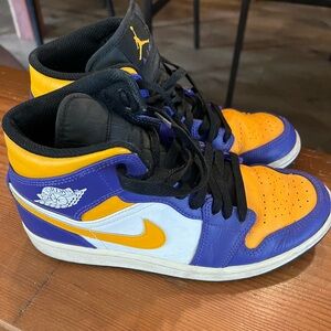 Air Jordan High Lakers colors Basketball Shoes - Purple/Yellow/White